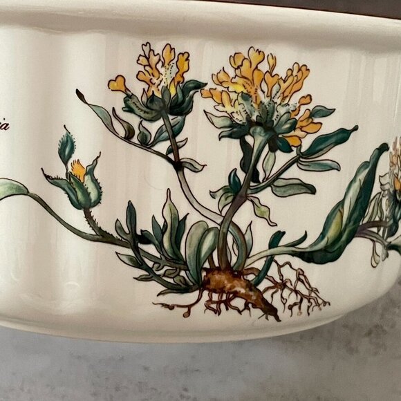 Villeroy & Boch Vilbofour Botanica 8" Souffle Baking Dish Porcelain Luxembourg - Picture 3 of 8